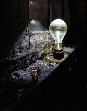 Light bulb
