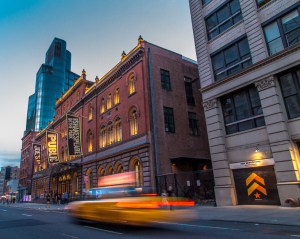 Joe's pub